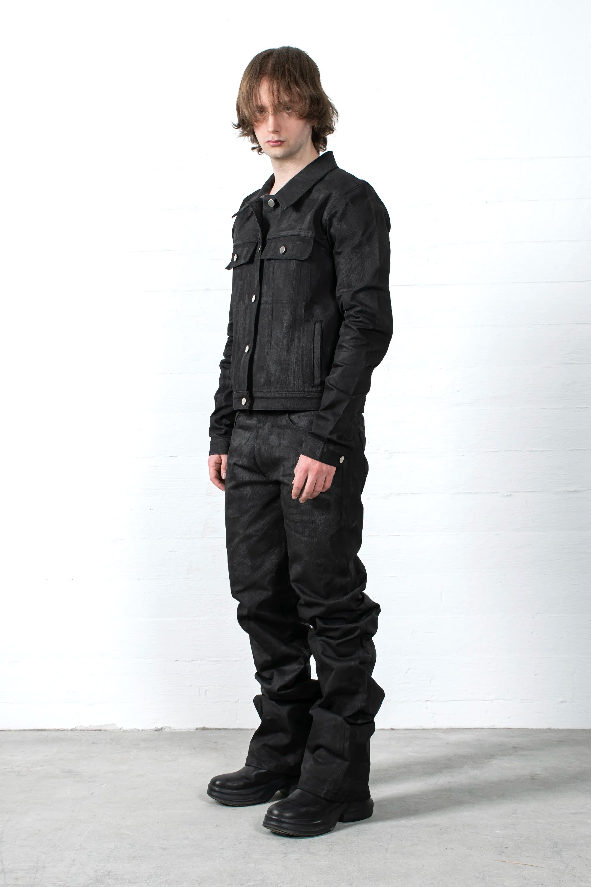 COATED TRUCKER JACKET