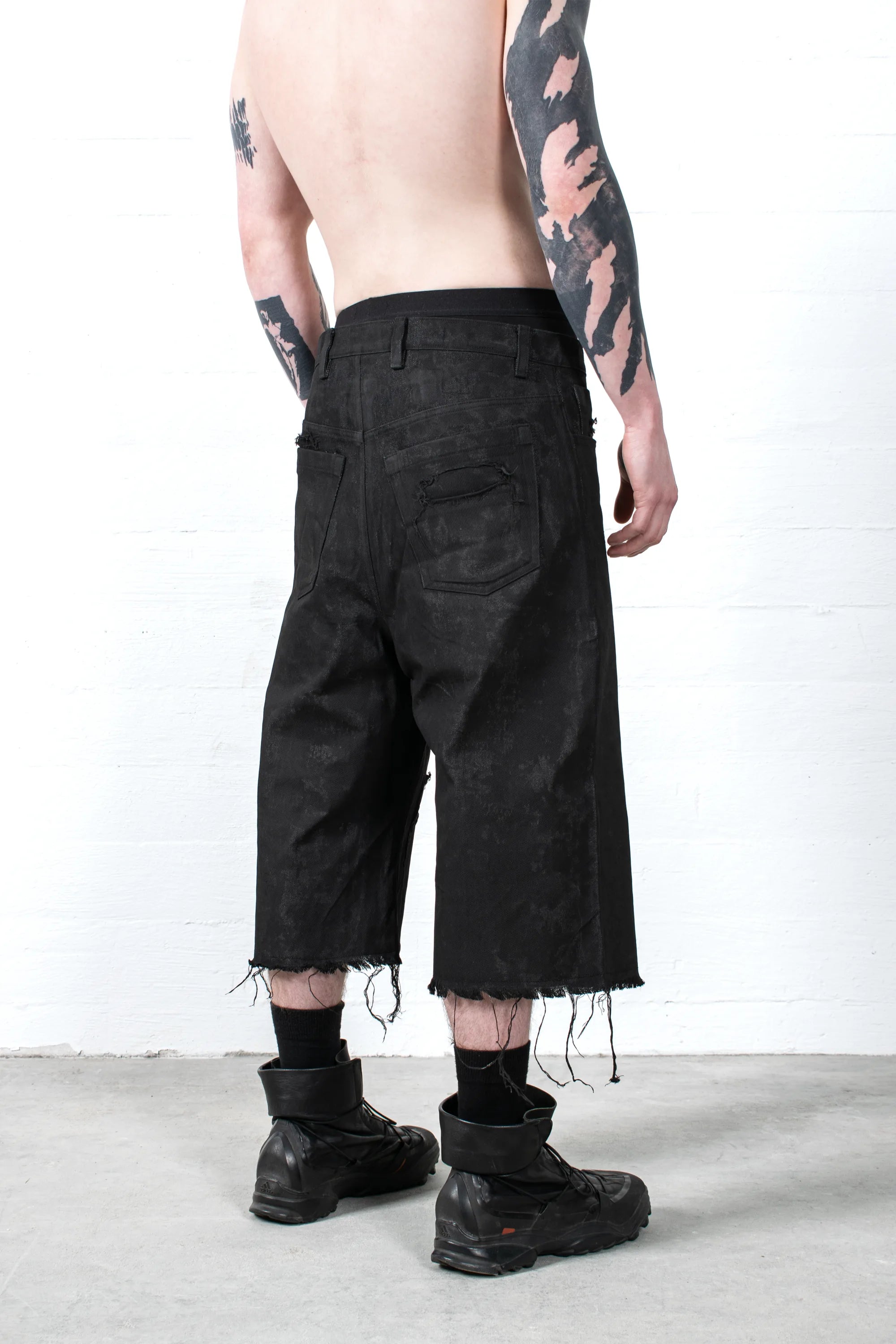 REPAIR SHORTS